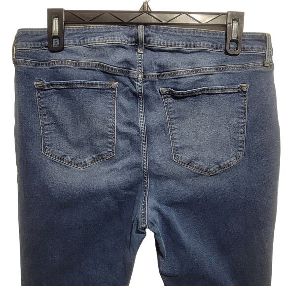 Old Navy Rockstar Midrise Skinny Jeans Plus Size 18R - Picture 6 of 9